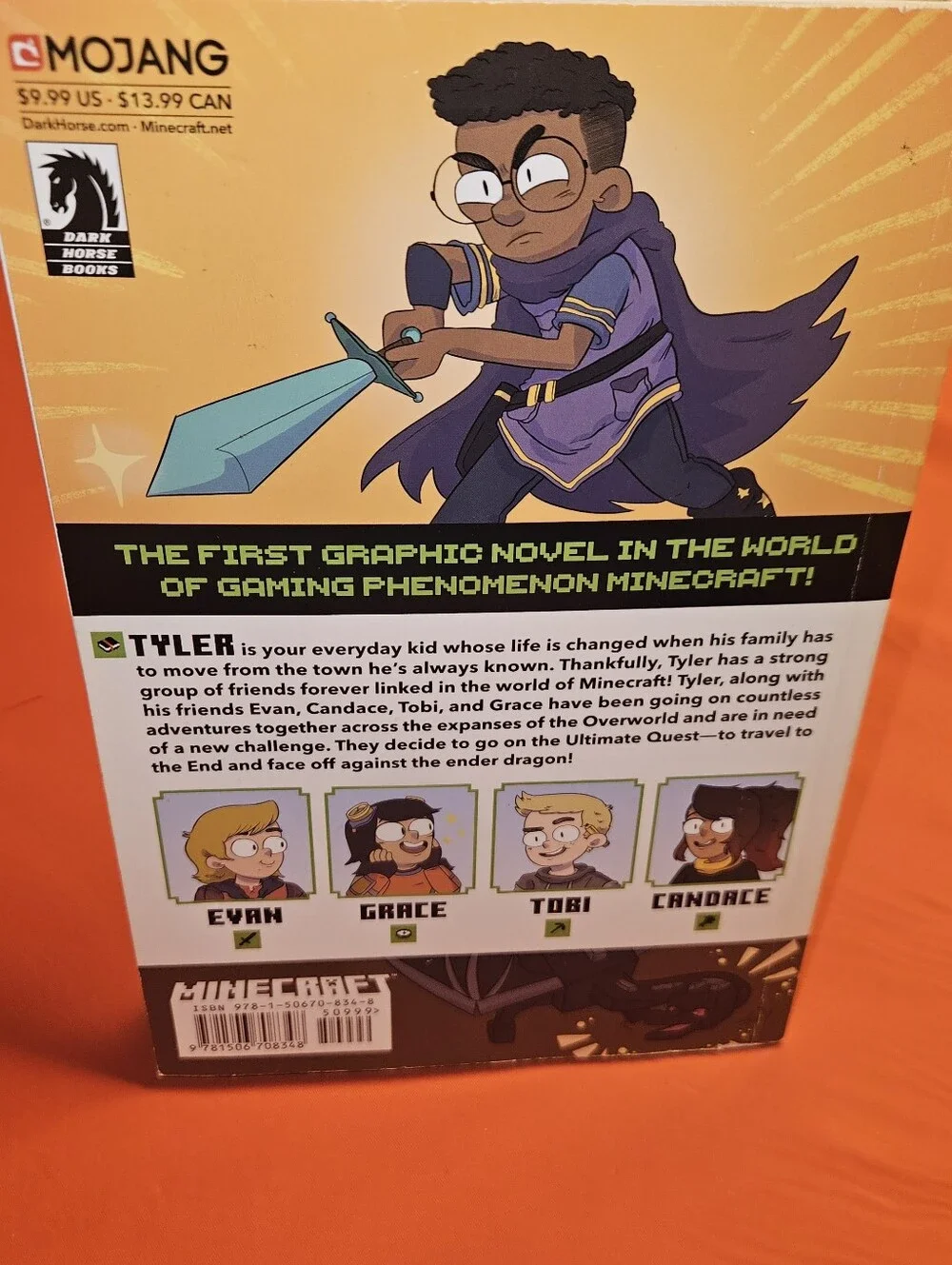 Minecraft Graphic Paperback Comic - 2019 Great Pre-Owned Condition
